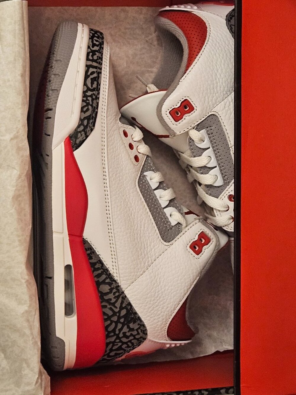 Air Jordan 3 Retro Fire Red size 8 Men's
